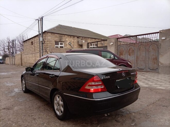 Mercedes C 200 2001, 142,000 km - 2.0 л - Xırdalan
