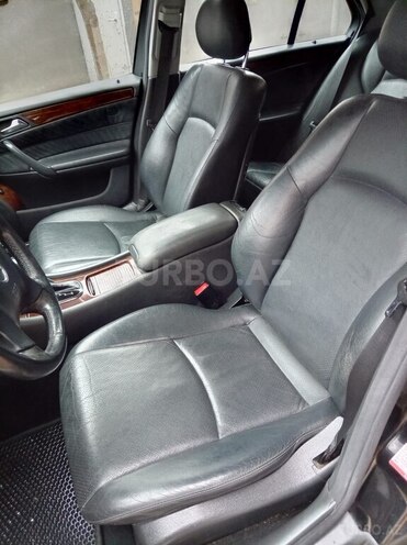 Mercedes C 200 2001, 142,000 km - 2.0 л - Xırdalan