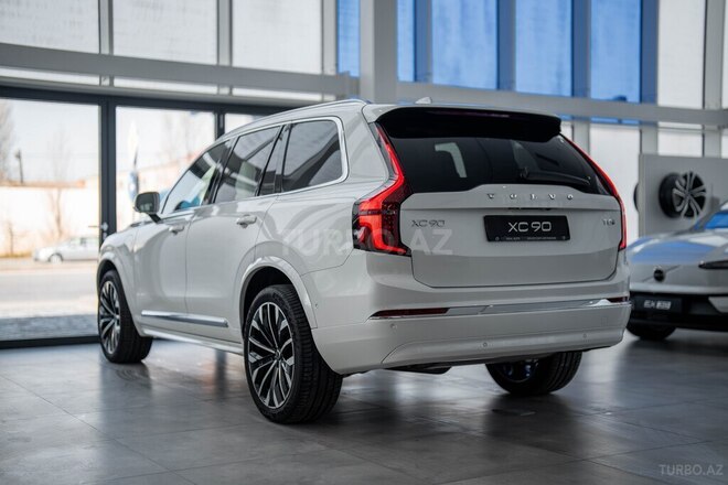 Volvo XC90-7