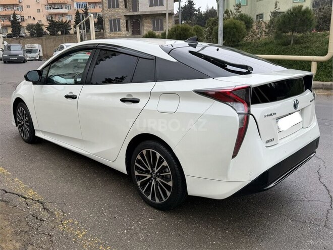 Toyota Prius 2018, 161,000 km - 1.8 л - Bakı