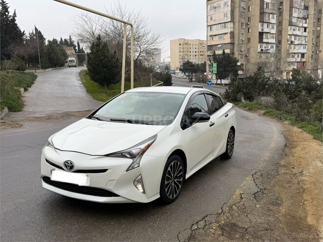 Toyota Prius 2018, 161,000 km - 1.8 л - Bakı