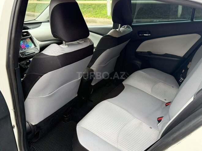 Toyota Prius 2018, 161,000 km - 1.8 л - Bakı