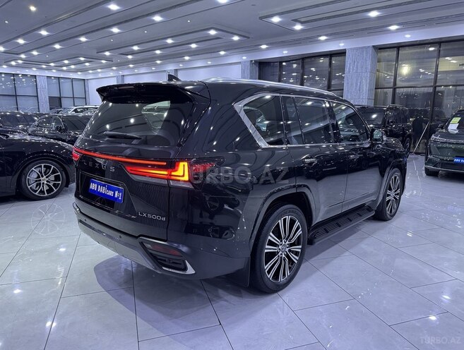 Lexus LX 500d-5