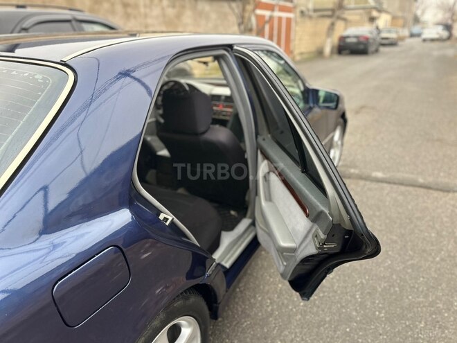 Mercedes C 180 1996, 380,000 km - 1.8 l - Bakı