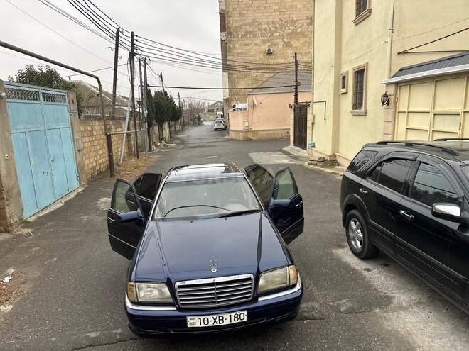Mercedes C 180 1996, 380,000 km - 1.8 l - Bakı