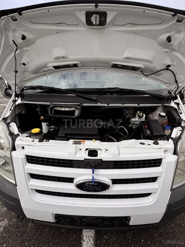 Ford Transit 2009, 306,000 km - 2.2 l - Qəbələ