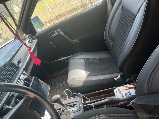 Mercedes 190 1990, 873,833 km - 2.0 л - Salyan