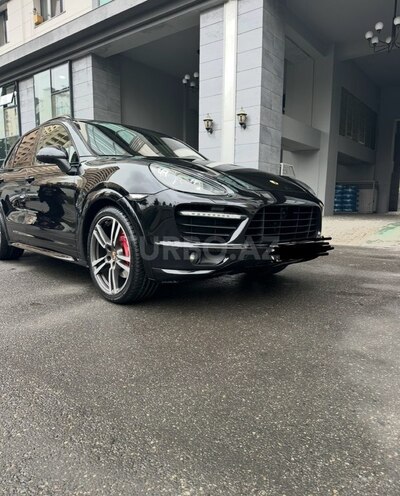 Porsche Cayenne GTS 2013, 166,000 km - 4.8 l - Bakı