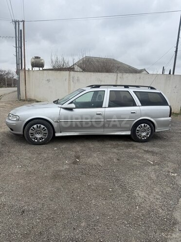 Opel Vectra 2001, 433,404 km - 2.0 l - Şabran