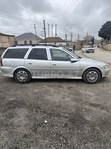Opel Vectra 2001, 433,404 km - 2.0 l - Şabran