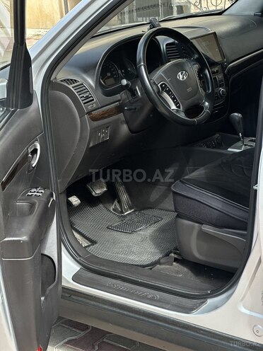 Hyundai Santa Fe 2009, 218,400 km - 2.0 l - Bakı