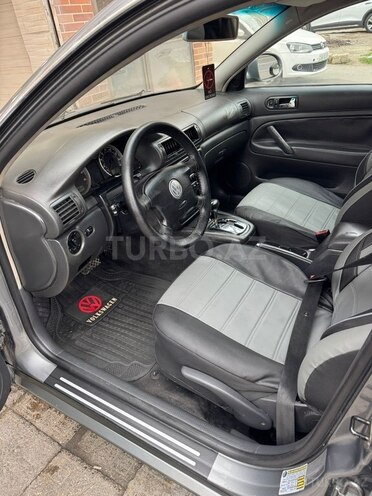 Volkswagen Passat 2004, 274,213 km - 1.8 l - Bakı