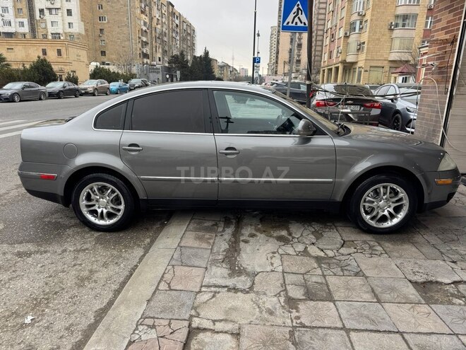 Volkswagen Passat 2004, 274,213 km - 1.8 l - Bakı