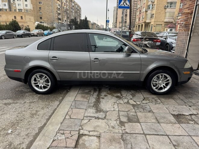 Volkswagen Passat 2004, 274,213 km - 1.8 l - Bakı
