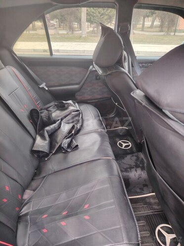 Mercedes C 220 1995, 458,000 km - 2.2 l - Xaçmaz