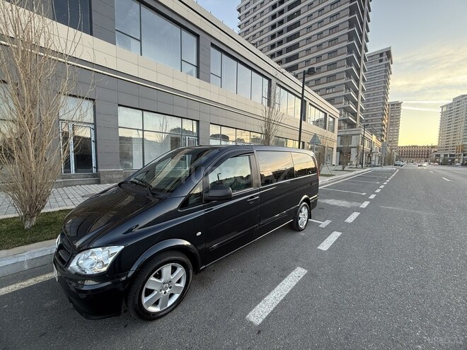 Mercedes Viano-2