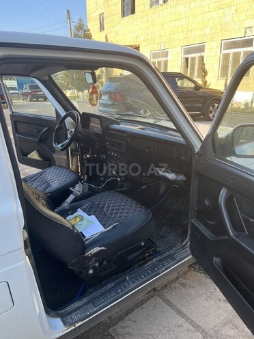 LADA (VAZ) Niva 2015, 160,835 km - 1.7 l - Sabirabad