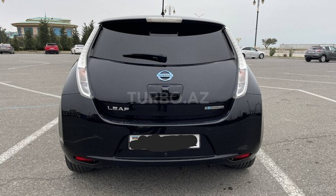 Nissan Leaf 2016, 108,222 km - 0.0 л - Sumqayıt