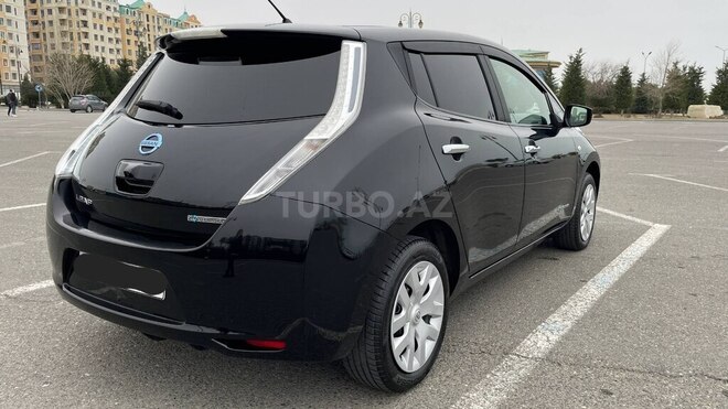 Nissan Leaf 2016, 108,222 km - 0.0 л - Sumqayıt