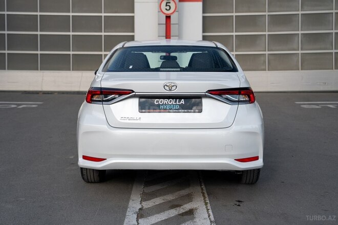 Toyota Corolla-5