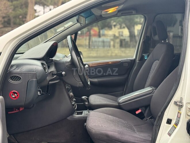 Mercedes A 160 2004, 250,546 km - 1.6 l - Bakı