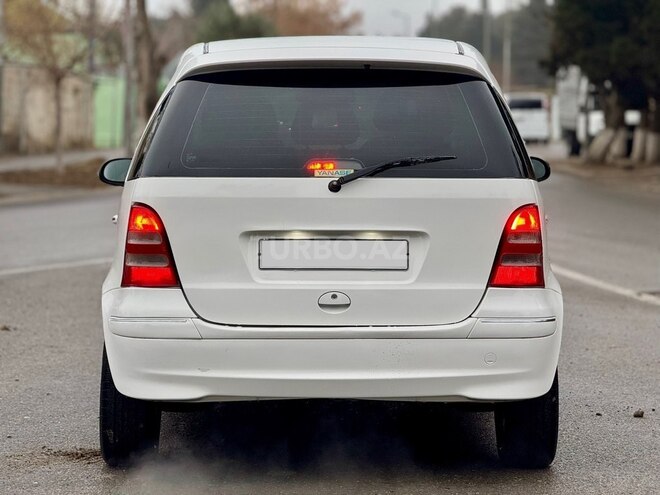 Mercedes A 160 2004, 250,546 km - 1.6 l - Bakı