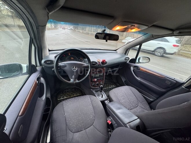 Mercedes A 160 2004, 250,546 km - 1.6 l - Bakı
