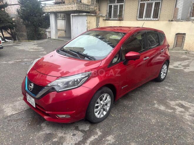 Nissan Note-5