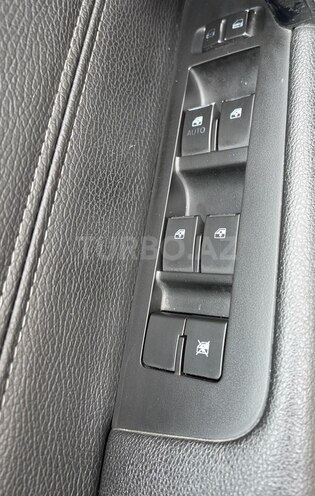Chevrolet Captiva-14