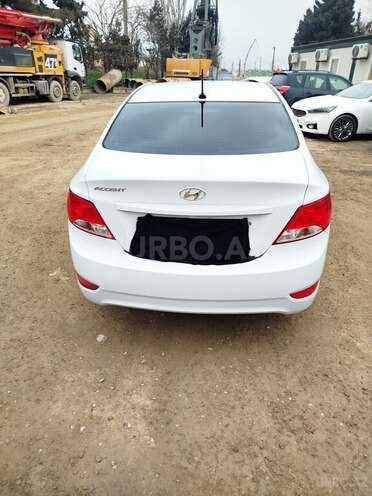 Hyundai Accent 2017, 201,339 km - 1.6 l - Bakı