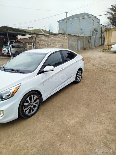 Hyundai Accent 2017, 201,339 km - 1.6 l - Bakı