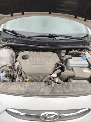 Hyundai Accent 2017, 201,339 km - 1.6 l - Bakı