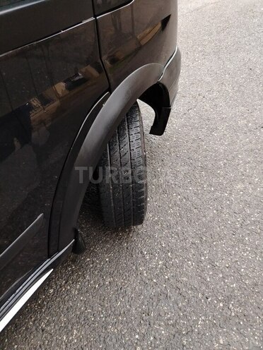 Ford Transit-17