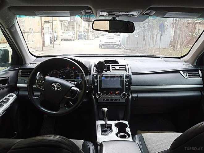 Toyota Camry 2011, 330,000 km - 2.5 l - Bakı