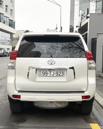 Toyota Land Cruiser Prado 2012, 300,000 km - 4.0 l - Bakı