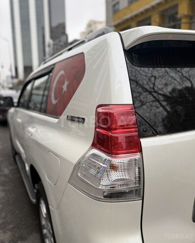 Toyota Land Cruiser Prado 2012, 300,000 km - 4.0 l - Bakı
