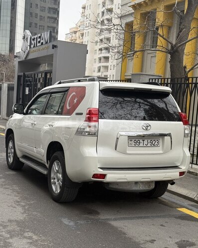 Toyota Land Cruiser Prado 2012, 300,000 km - 4.0 l - Bakı