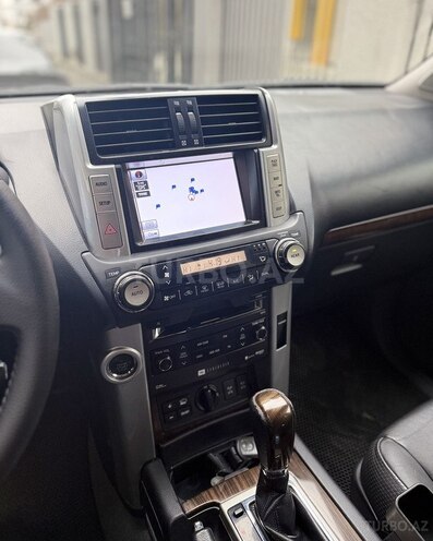 Toyota Land Cruiser Prado 2012, 300,000 km - 4.0 l - Bakı