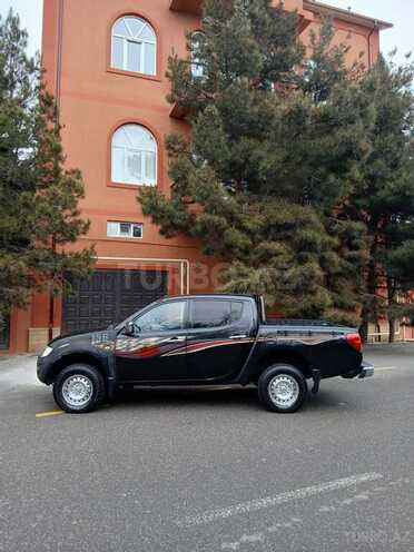 Mitsubishi L200 2012, 467,000 km - 2.5 l - Bakı