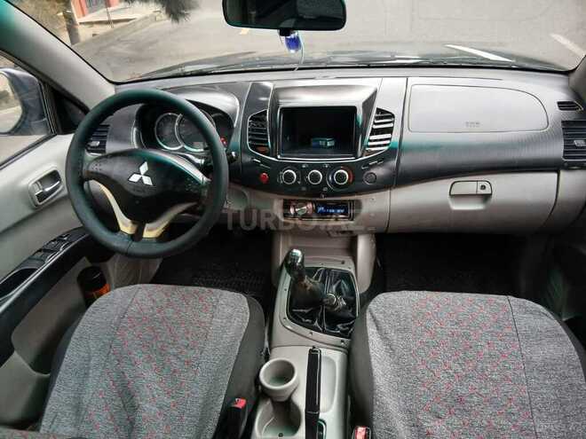 Mitsubishi L200 2012, 467,000 km - 2.5 l - Bakı