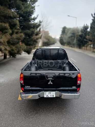 Mitsubishi L200 2012, 467,000 km - 2.5 l - Bakı