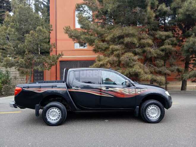 Mitsubishi L200 2012, 467,000 km - 2.5 l - Bakı