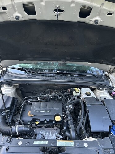 Chevrolet Cruze 2011, 294,424 km - 1.4 l - Mingəçevir