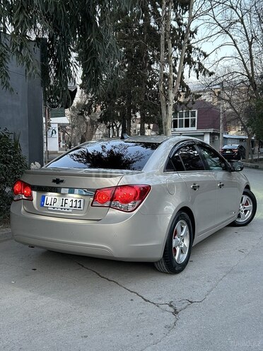 Chevrolet Cruze 2011, 294,424 km - 1.4 l - Mingəçevir