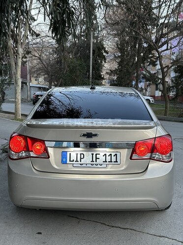 Chevrolet Cruze 2011, 294,424 km - 1.4 l - Mingəçevir
