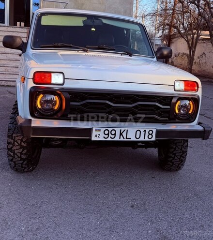 LADA (VAZ) Niva 2010, 215,000 km - 1.7 l - Göyçay