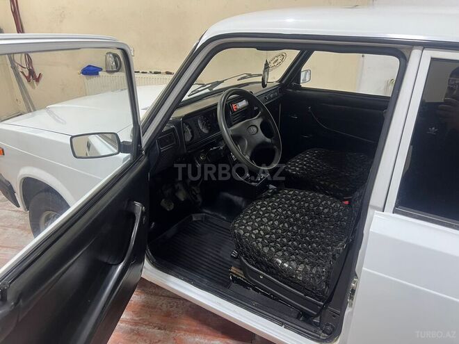 LADA (VAZ) 2107 2007, 23,000 km - 1.6 л - Bakı