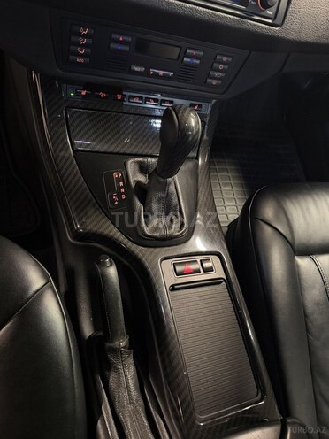 BMW X5-12