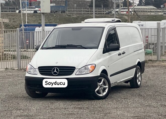 Mercedes Vito 2010, 366,900 km - 2.1 l - Bakı