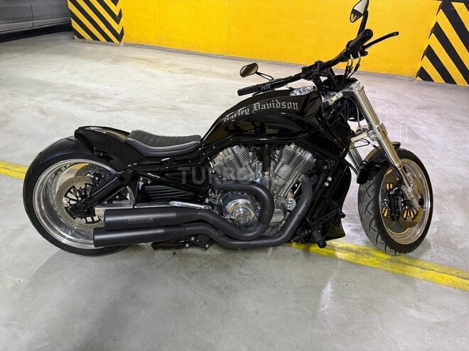 Harley-Davidson V Rod Muscle-1